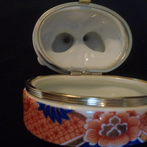 COQUETTE VINTAGE ASIAN KISSING BIRDS PRETTY HOLDER - Picture 9 of 10